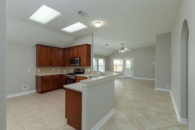 Foto del edificio - 18114 Tabor Brook Dr