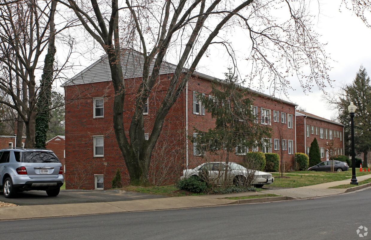 Building Photo - Westover Village