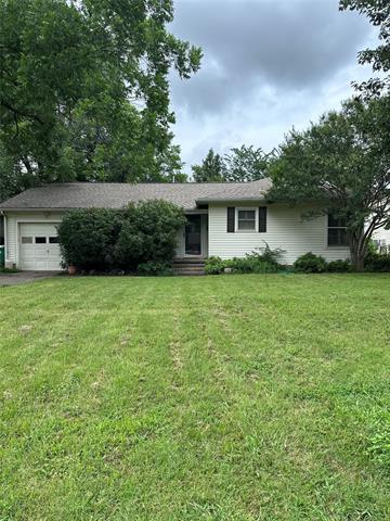 Foto principal - 916 Emery St