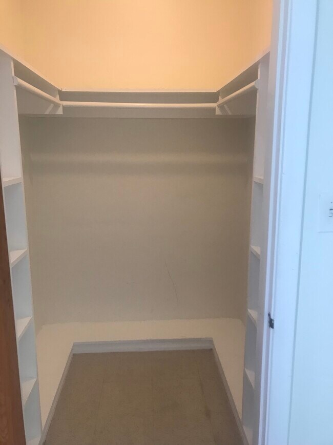 2014 Colby Ave, Los Angeles, CA 90025 House Rental in Los Angeles, CA