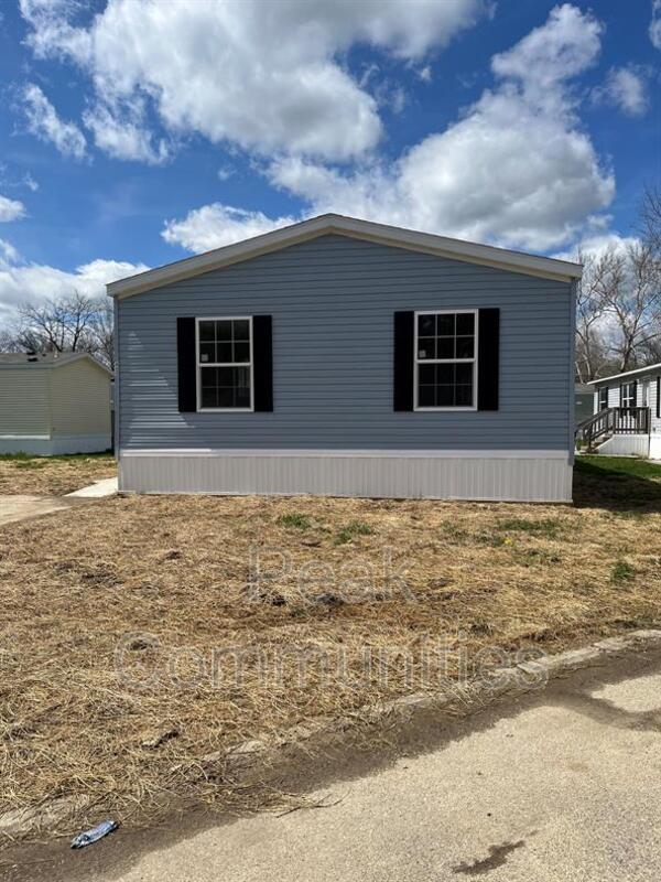 433 Shady Brook Hts, Greenwood, IN 46142 House Rental in Greenwood, IN