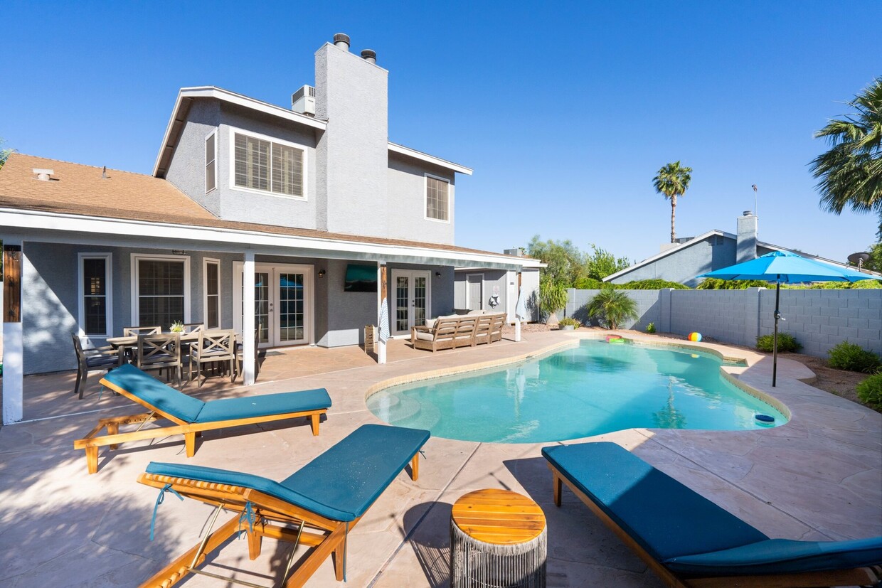 Foto del edificio - 2826 N Villas Ct