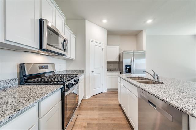 Building Photo - 3924 River Rock Ave