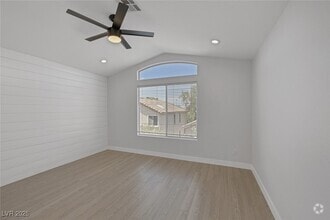 Building Photo - 1838 Thunder Mountain Dr