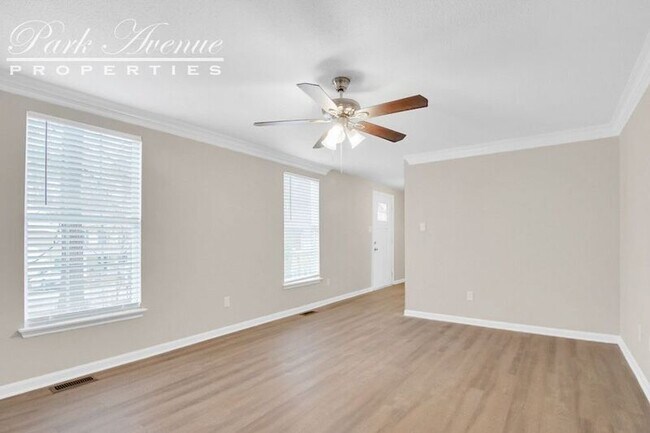 Building Photo - 2917 Golden Oak Ct