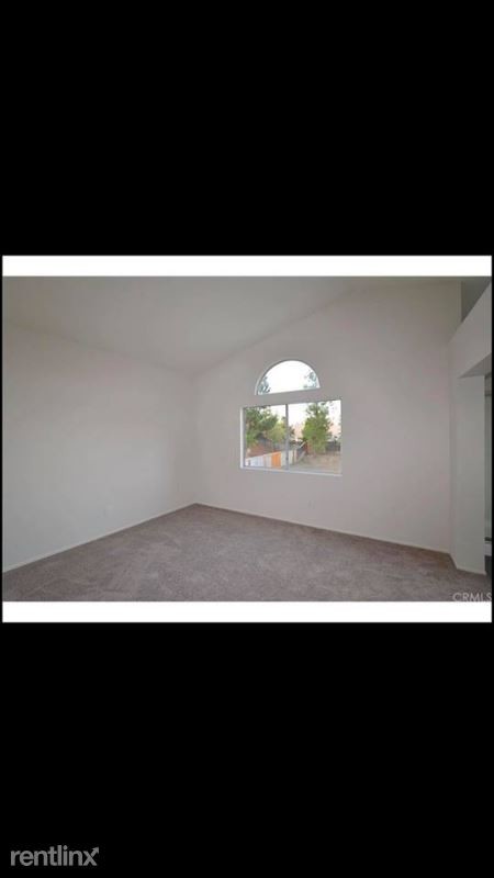Building Photo - 4 br, 2.5 bath House - 15164 Mimosa Dr
