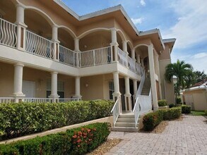 Building Photo - 3314 Woodthrush Dr