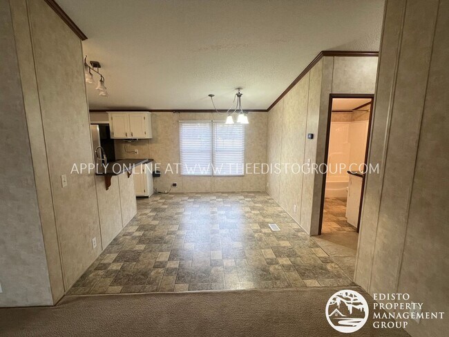 Foto del edificio - Charming 3-Bed, 2-Bath Country Home on 1.2 Acres – Near Bamberg & Orangeburg