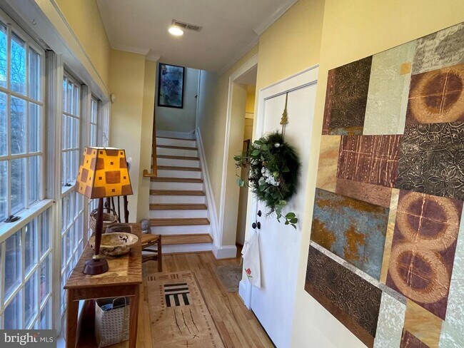 Foto del edificio - 19 Sunset Dr