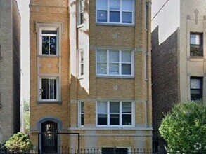 Building Photo - 6322 N Francisco Ave