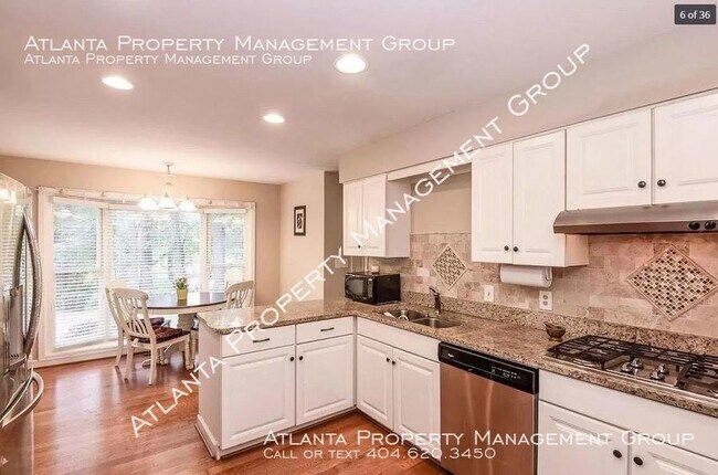Foto del edificio - 5338 Roberts Drive