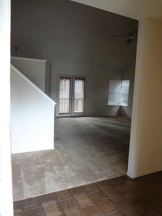 Building Photo - COMING SOON!!! 3 bedroom, 3 bath home in a...