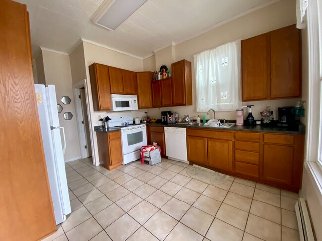Foto del edificio - 818 W Galena St