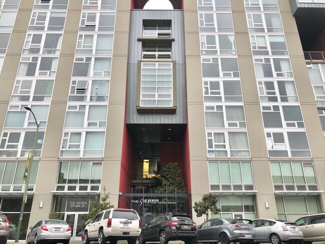 Building Photo - Jack London Square Loft – Newly Renovated, High Ceilings, Prime Location!