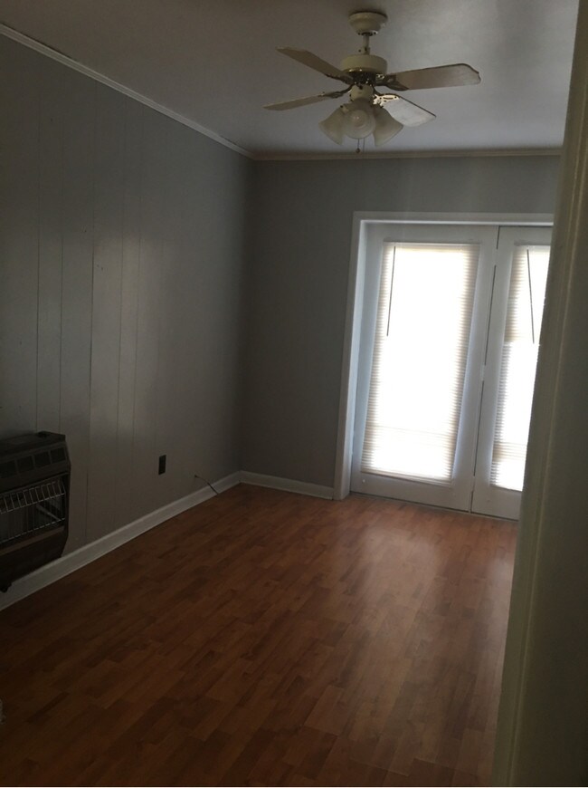 Foto del edificio - 967 Ford Chapel Rd