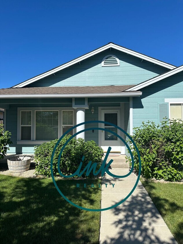 1318 Scotch Pine Way, Gardnerville, NV 89410 House Rental in