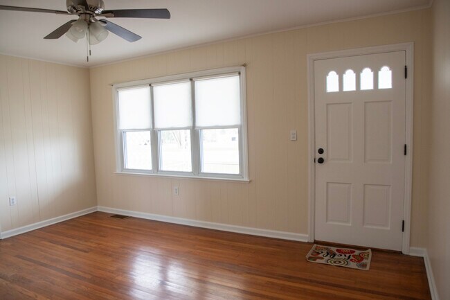 Foto del edificio - 1349 Lititz Rd