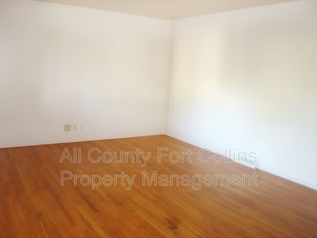 Foto del edificio - 1504 Brentwood Dr