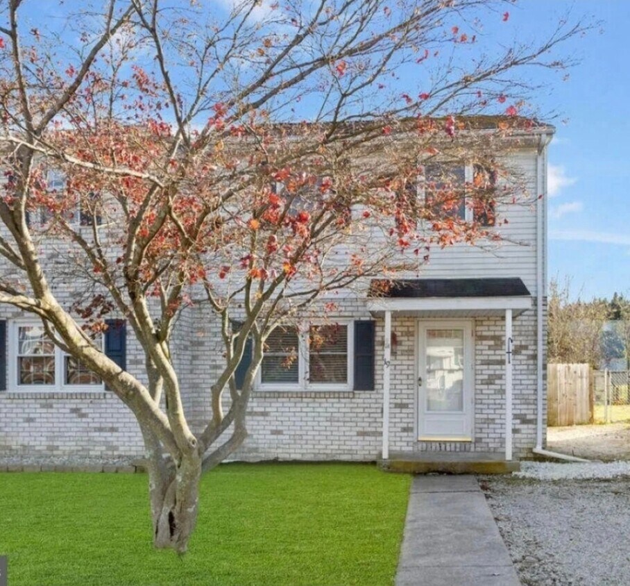 19 Oneill Ave, Hanover, PA 17331 Townhome Rentals in Hanover PA