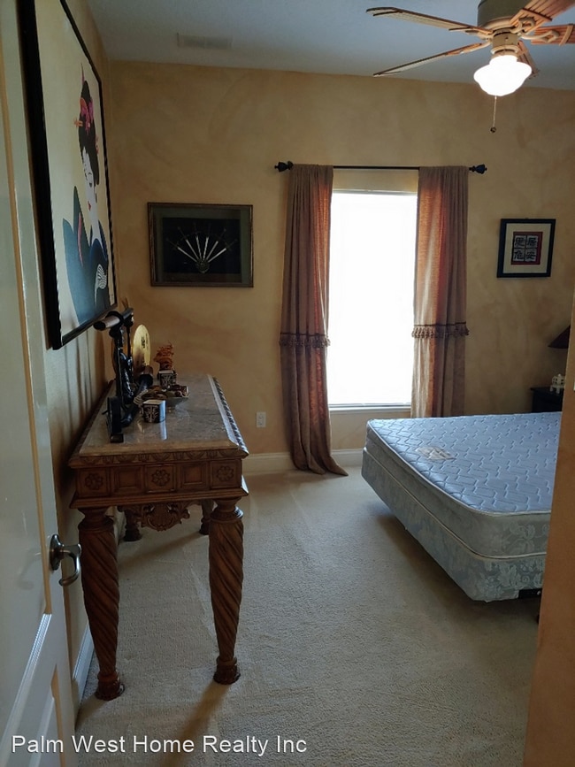 Building Photo - 3 br, 2 bath House - 35 Frontier Dr