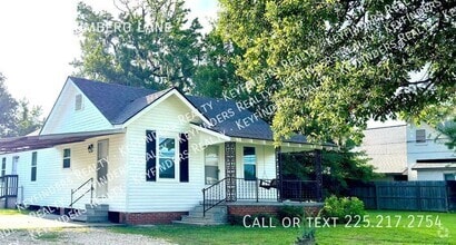 Building Photo - 6054 Stumberg Ln