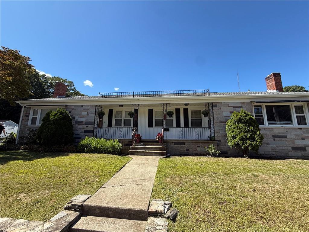 Foto principal - 1089 Plainfield St