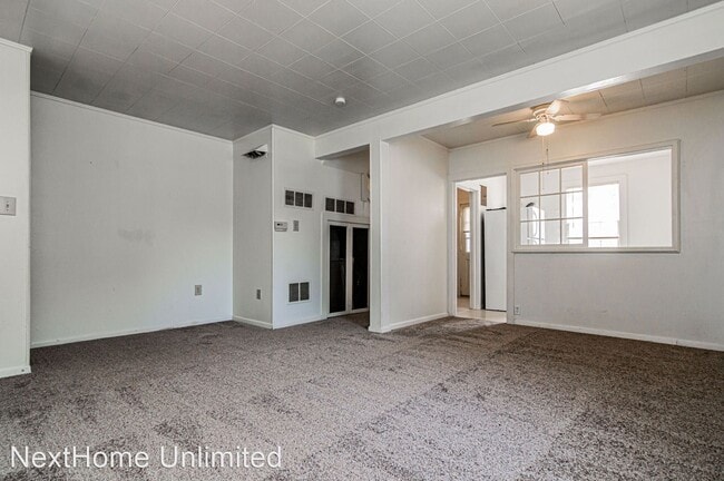 Building Photo - 2 br, 1 bath House - 736 W. 1st Street