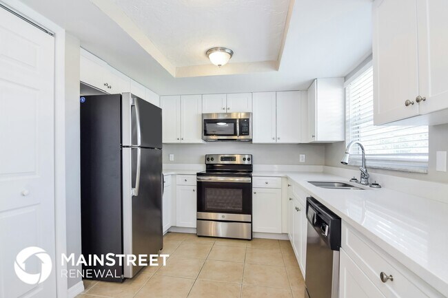 Foto del edificio - 7015 Ingleside Dr