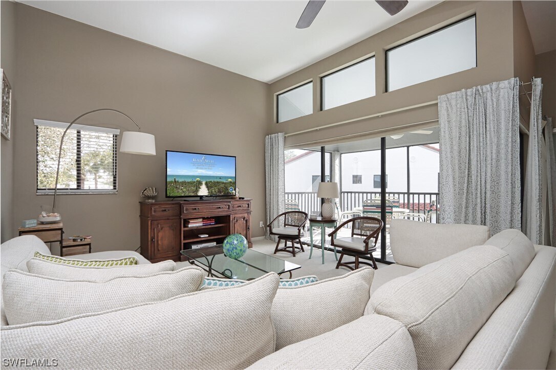Primary Photo - 589 Beachwalk Cir