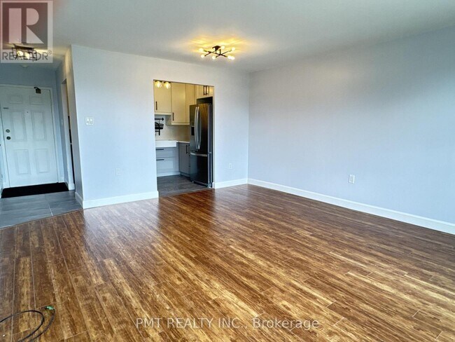 Building Photo - 65 Highland Crescent