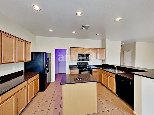 Foto del edificio - 15421 N 169th Ln