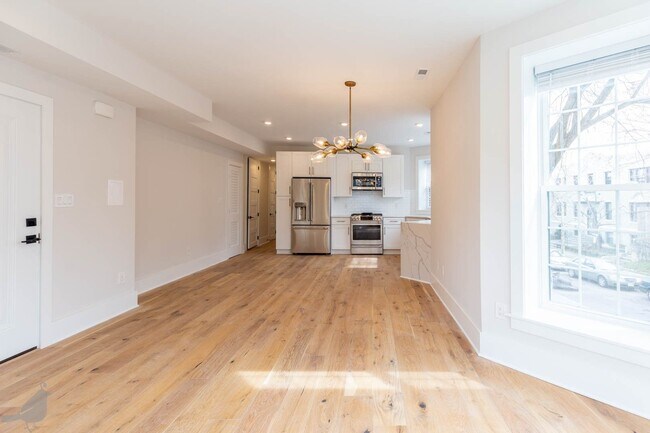 Foto del edificio - 3001 11th St NW