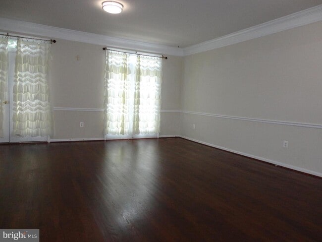 Building Photo - 24699 Kings Canyon Square