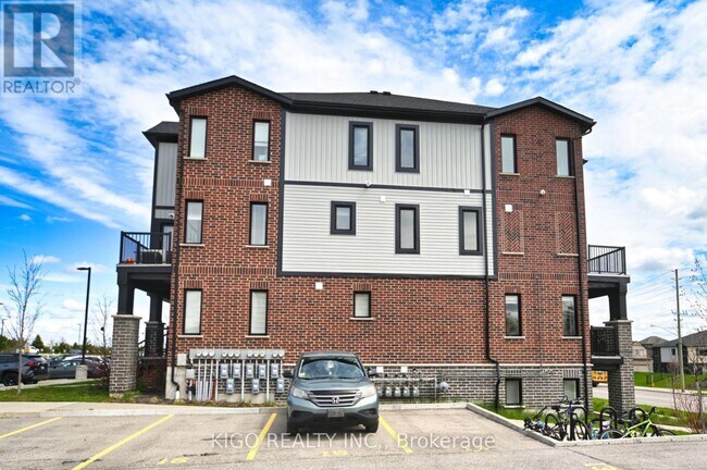 Building Photo - 160 Rochefort St.