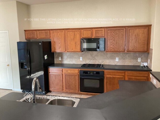 Foto del edificio - 19439 Wildwood Dale Ln