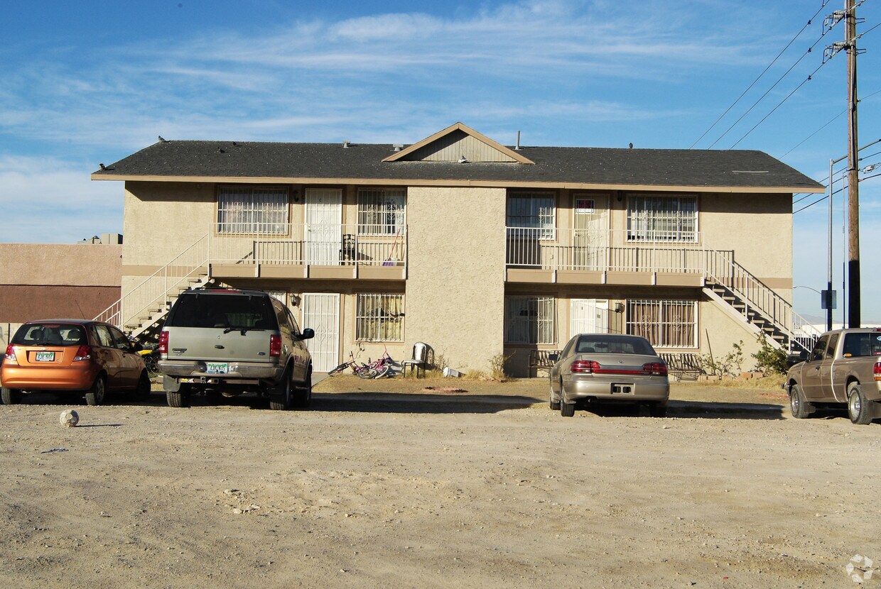 Building Photo - Westgate Palms