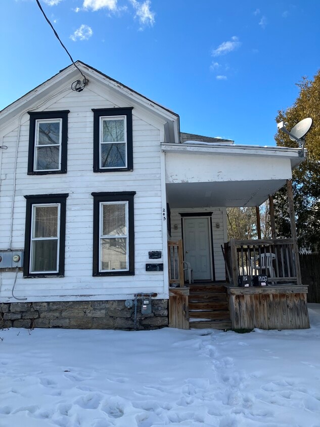 245 N Rutland St Unit Lower, Watertown, NY 13601 245 N Rutland St