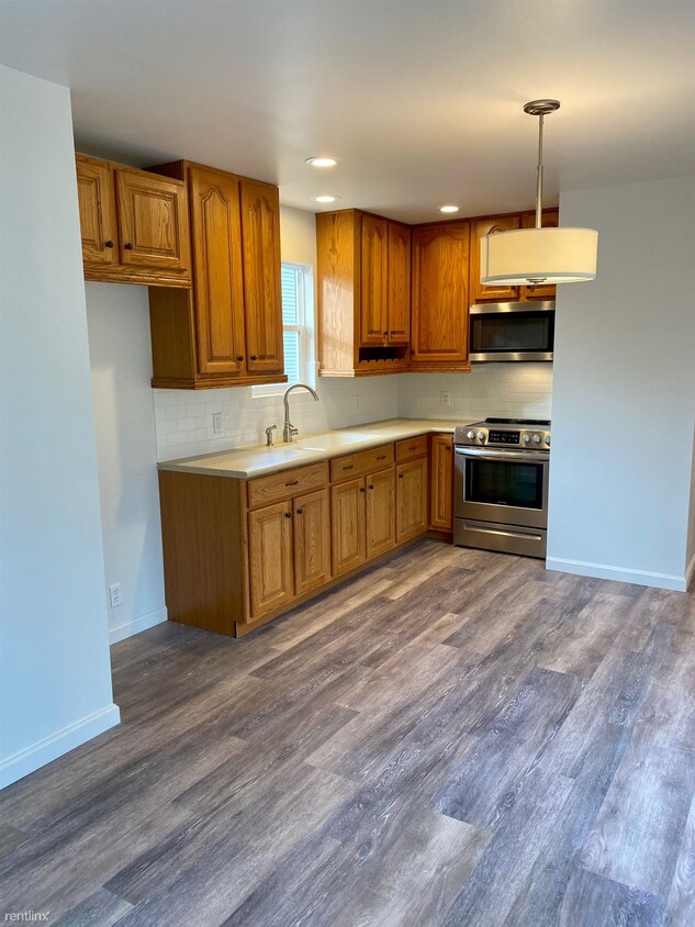 Primary Photo - 2 br, 1 bath House - 1874 S Murray Rd