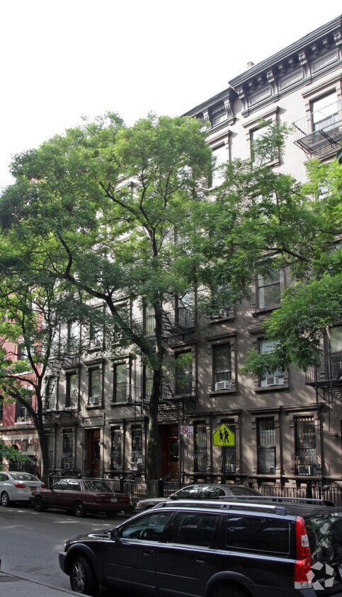 201 W 104th St - 210 W 104th St