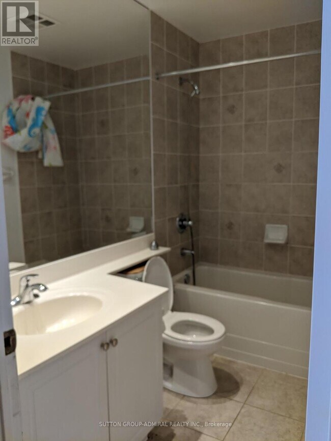 Photo du bâtiment - 1 Clairtrell Rd