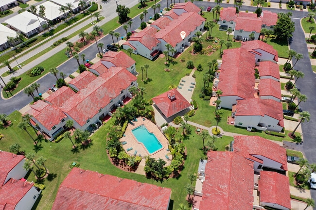 Photo - 118 Florida Shores Blvd Townhome