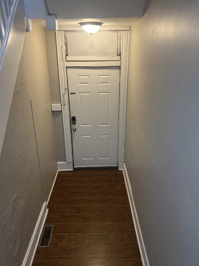Front Door / Foyer - 4130 colerain ave Townhome