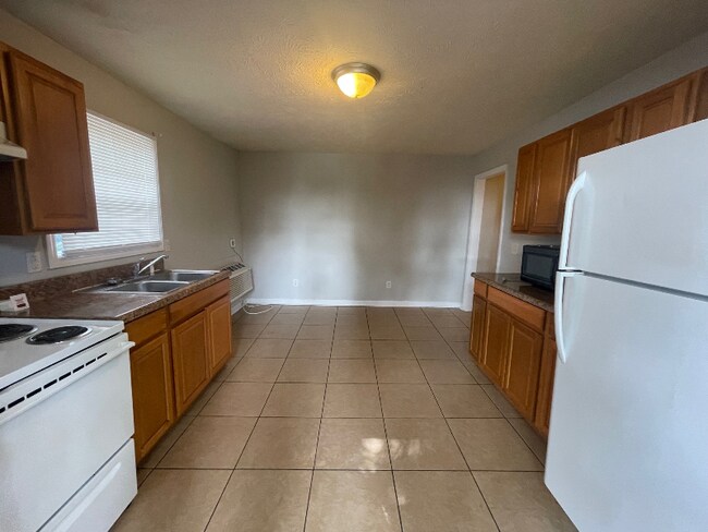 Foto del edificio - 103 W 17th St