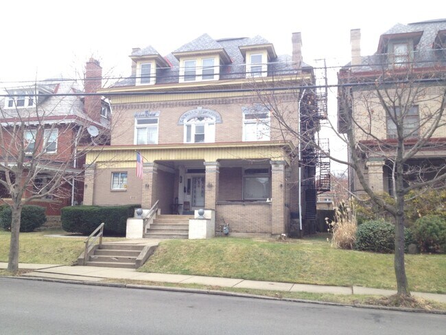 Building Photo - 223 S Atlantic Ave