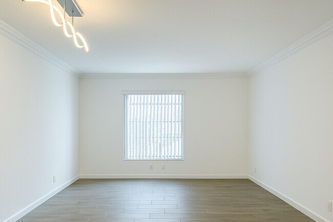 Foto del edificio - 2260 NE 67th St