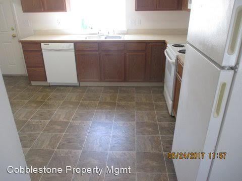 Building Photo - 3 br, 1.5 bath Apartment - 128 Hunter Court