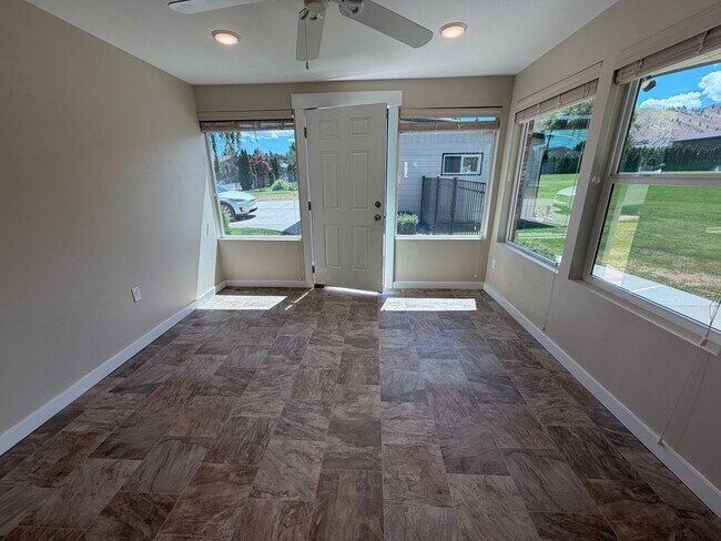 Foto del edificio - 3-bedroom 2-bathroom Single Family Home