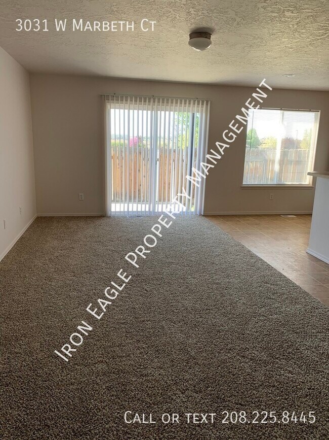 Foto del edificio - 3031 W Marbeth Ct
