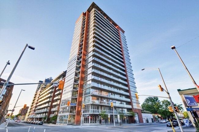 Building Photo - 179 George St