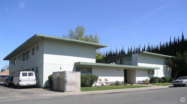Foto del edificio - Birchwood Apartments